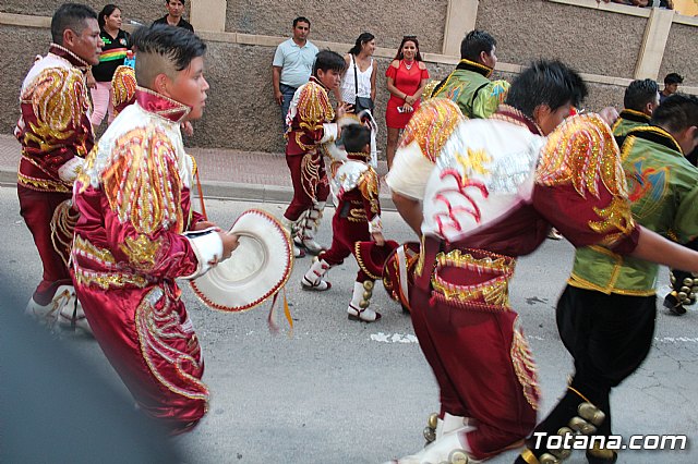 Desfile de baile. Fiestas en honor a la Virgen de la Urkupia (Bolivia) - 50