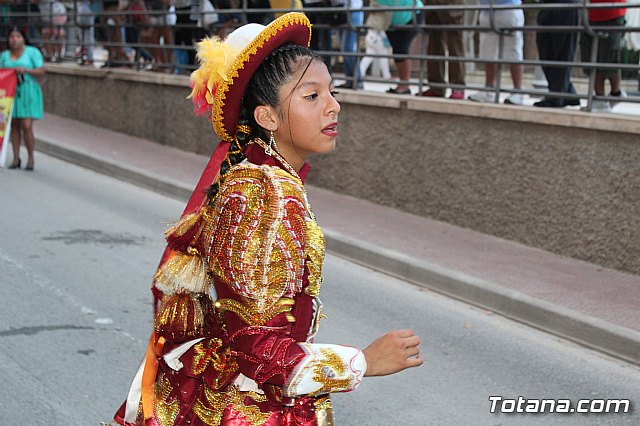 Desfile de baile. Fiestas en honor a la Virgen de la Urkupia (Bolivia) - 52