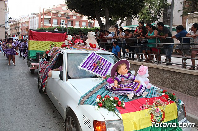 Desfile de baile. Fiestas en honor a la Virgen de la Urkupia (Bolivia) - 57
