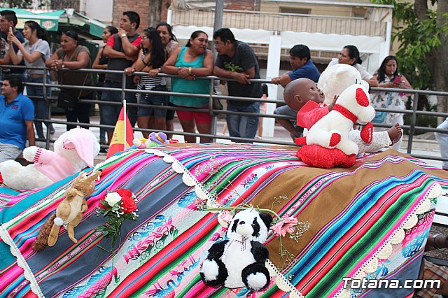 Desfile de baile. Fiestas en honor a la Virgen de la Urkupia (Bolivia) - 58