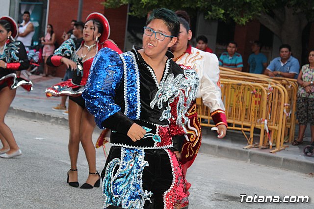 Desfile de baile. Fiestas en honor a la Virgen de la Urkupia (Bolivia) - 84