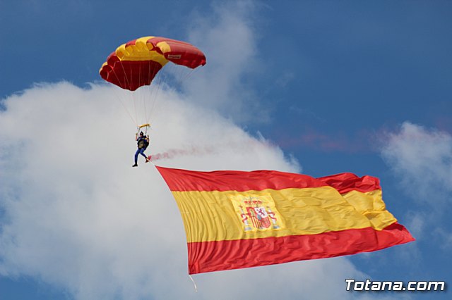 Salida DRAGONChallenge 2017 y exhibicin Patrulla Acrobtica de Paracaidismo del Ejrcito del Aire - 135