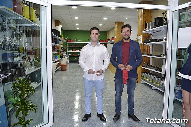 Abre sus puertas Femagro, una nueva tienda de ferretera agrcola en Totana - 7