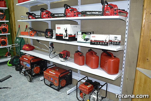 Abre sus puertas Femagro, una nueva tienda de ferretera agrcola en Totana - 19