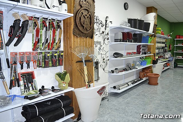 Abre sus puertas Femagro, una nueva tienda de ferretera agrcola en Totana - 26