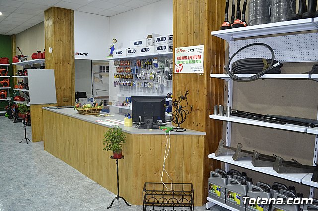 Abre sus puertas Femagro, una nueva tienda de ferretera agrcola en Totana - 30