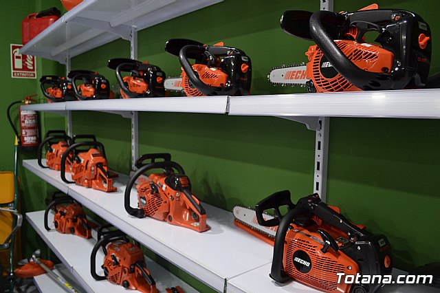 Abre sus puertas Femagro, una nueva tienda de ferretera agrcola en Totana - 53