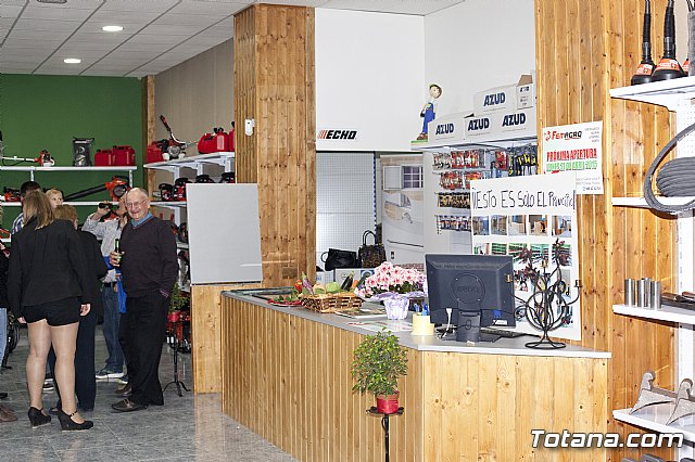 Abre sus puertas Femagro, una nueva tienda de ferretera agrcola en Totana - 73