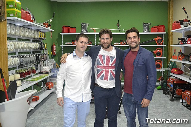 Abre sus puertas Femagro, una nueva tienda de ferretera agrcola en Totana - 80