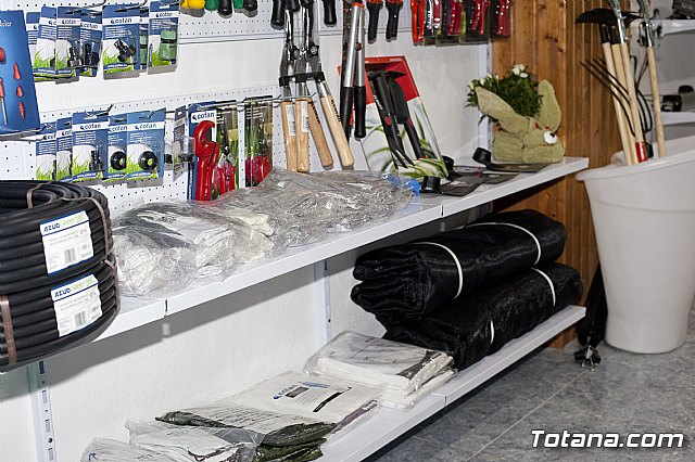 Abre sus puertas Femagro, una nueva tienda de ferretera agrcola en Totana - 115