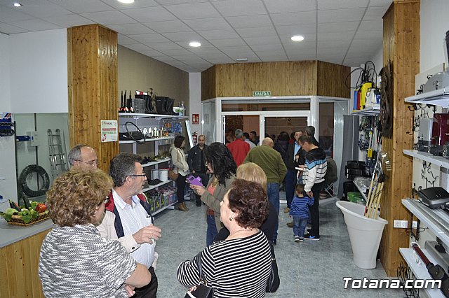 Abre sus puertas Femagro, una nueva tienda de ferretera agrcola en Totana - 132