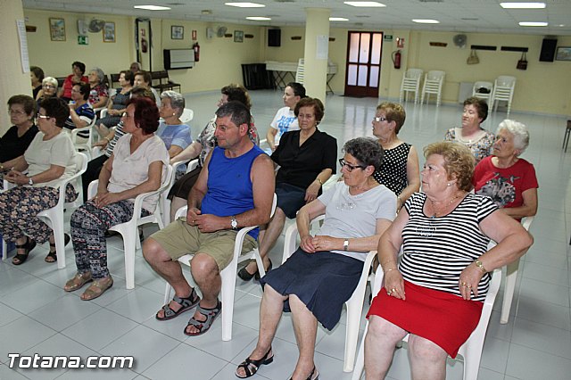 Clausura y entrega de diplomas del Programa de Gimnasia para Personas Mayores - 2015 - 21