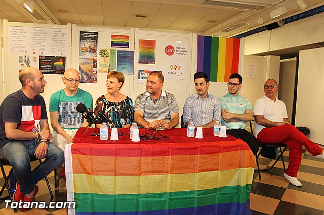 Presentacin de actividades Semana por la tolerancia e igualdad colectivo LGTB - 9
