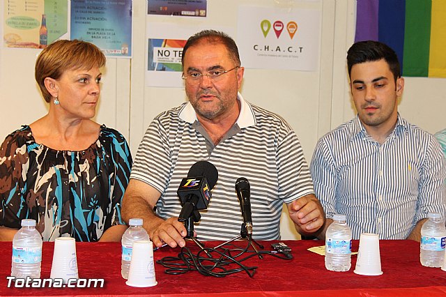 Presentacin de actividades Semana por la tolerancia e igualdad colectivo LGTB - 18