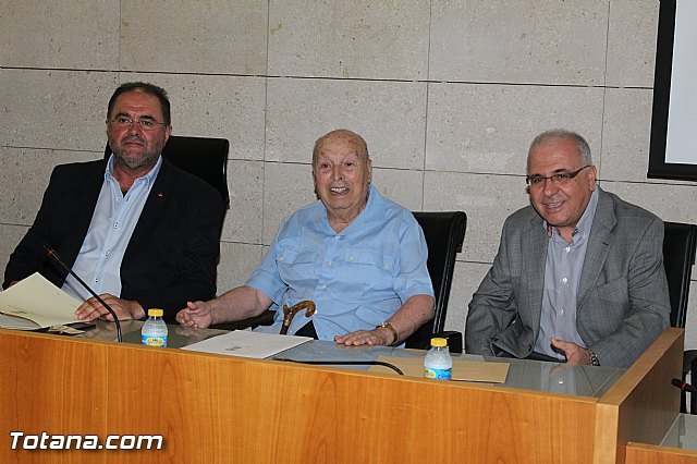 Donacin de Mateo Garca al Archivo Municipal - 12