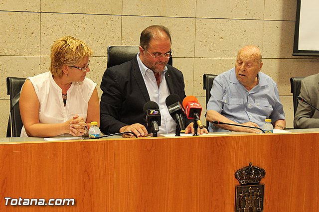 Donacin de Mateo Garca al Archivo Municipal - 17