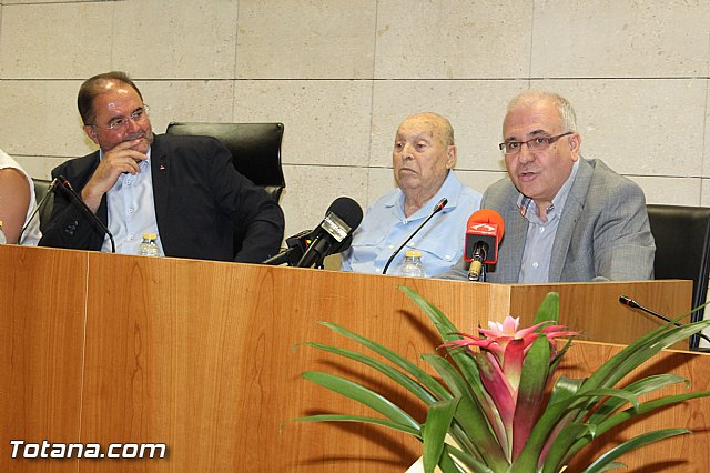 Donacin de Mateo Garca al Archivo Municipal - 30