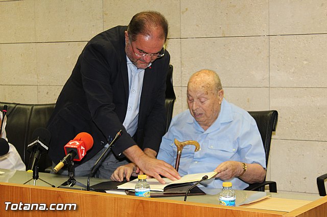 Donacin de Mateo Garca al Archivo Municipal - 35