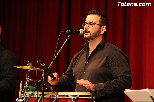 Presentacin CD Como un Bolero - PORCANTAR - 35