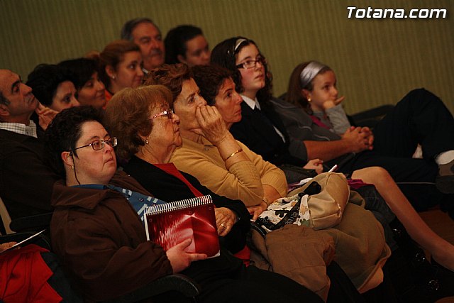 Agrupacin Musical de Totana - Concierto en honor a Santa Cecilia 2011 y homenaje a Jos Daz - 23
