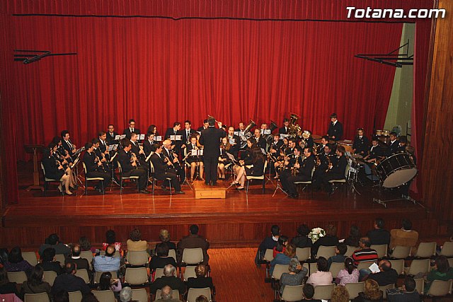 Agrupacin Musical de Totana - Concierto en honor a Santa Cecilia 2011 y homenaje a Jos Daz - 47