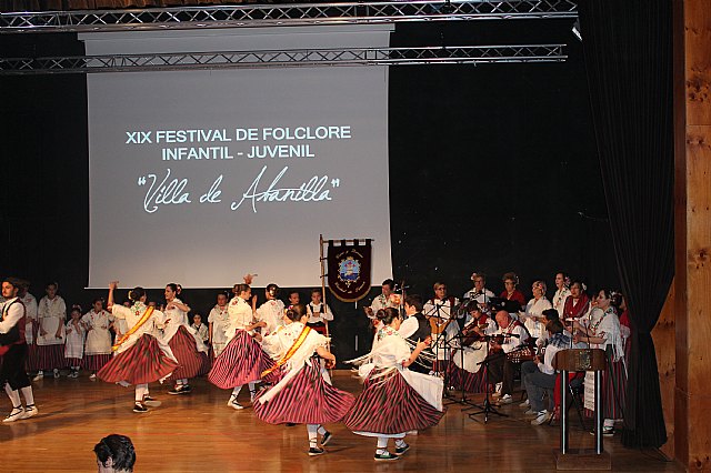 XIX Festival de Folklore infantil 