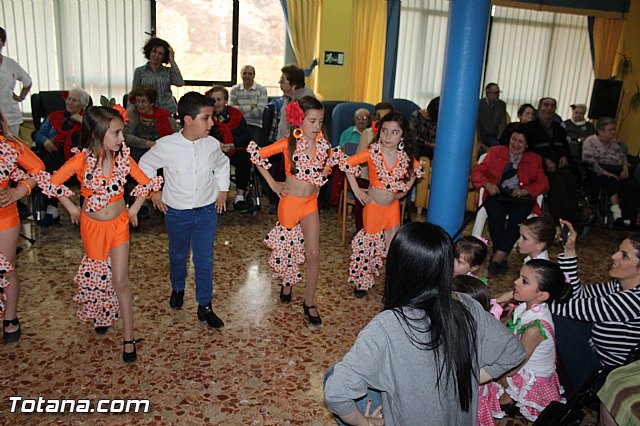 Feria de Abril en la Residencia 