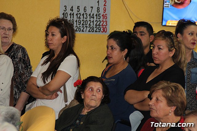 Los mayores de la Residencia La Pursima celebran la Feria de Abril 2017  - 39