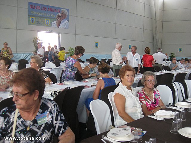 Mil abuelos celebraron su Da en Cartagena por todo lo alto - 4
