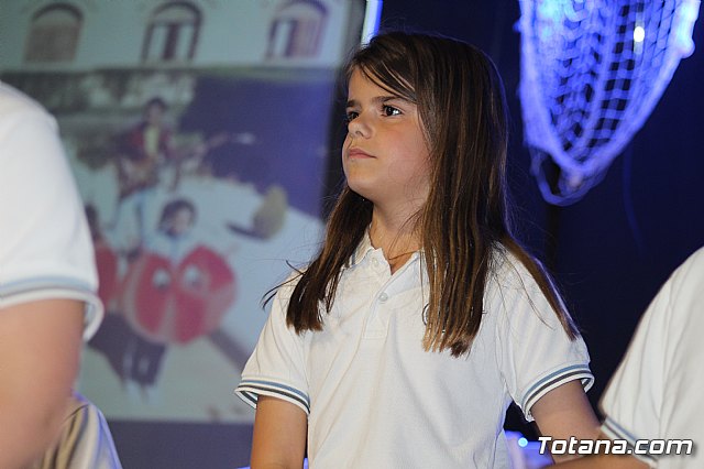 VI Desfile Solidario de Lencera y Bao a beneficio de Afacmur 2019 - 10