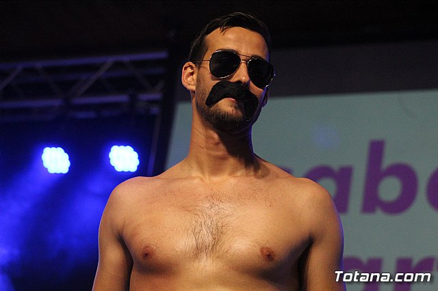 VI Desfile Solidario de Lencera y Bao a beneficio de Afacmur 2019 - 93