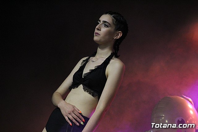 VI Desfile Solidario de Lencera y Bao a beneficio de Afacmur 2019 - 110