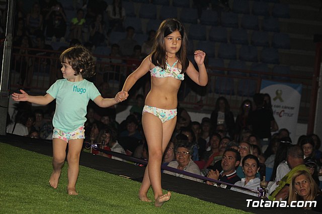 VI Desfile Solidario de Lencera y Bao a beneficio de Afacmur 2019 - 152