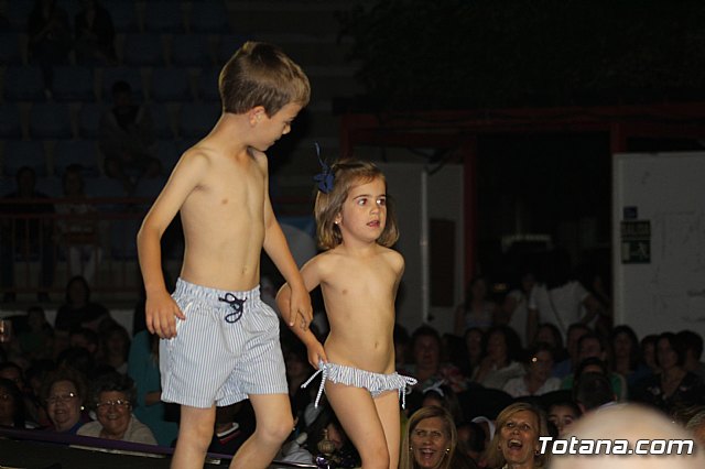 VI Desfile Solidario de Lencera y Bao a beneficio de Afacmur 2019 - 173