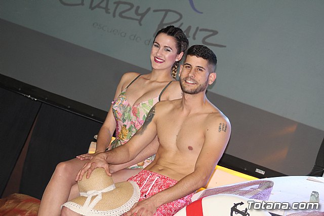 VI Desfile Solidario de Lencera y Bao a beneficio de Afacmur 2019 - 199