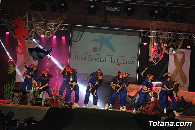 VI Desfile Solidario de Lencera y Bao a beneficio de Afacmur 2019 - 279