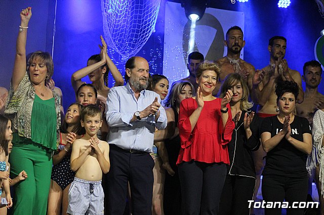 VI Desfile Solidario de Lencera y Bao a beneficio de Afacmur 2019 - 375