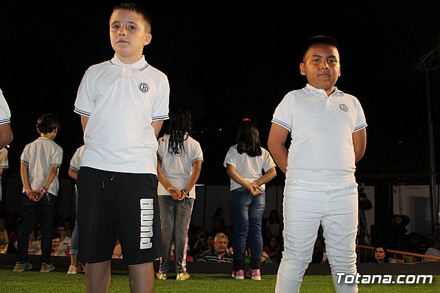 VI Desfile Solidario de Lencera y Bao a beneficio de Afacmur 2019 - 393