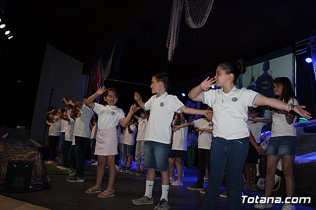 VI Desfile Solidario de Lencera y Bao a beneficio de Afacmur 2019 - 401