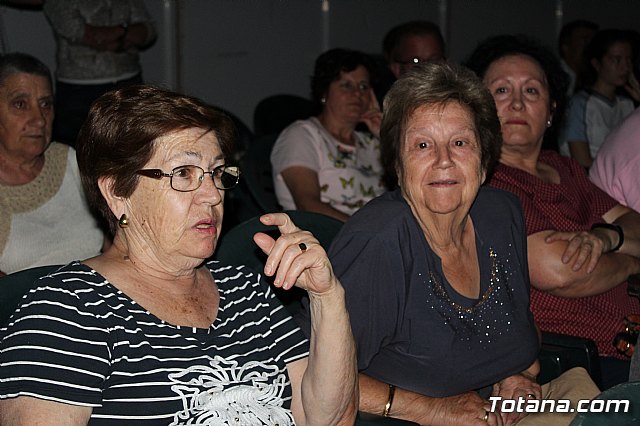 VI Desfile Solidario de Lencera y Bao a beneficio de Afacmur 2019 - 410