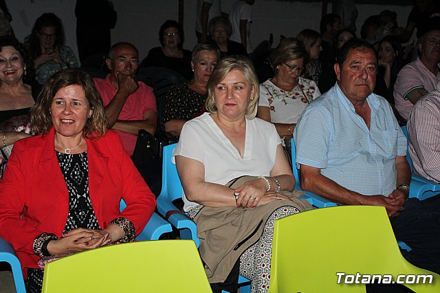 VI Desfile Solidario de Lencera y Bao a beneficio de Afacmur 2019 - 422