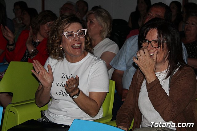 VI Desfile Solidario de Lencera y Bao a beneficio de Afacmur 2019 - 438