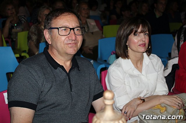 VI Desfile Solidario de Lencera y Bao a beneficio de Afacmur 2019 - 441