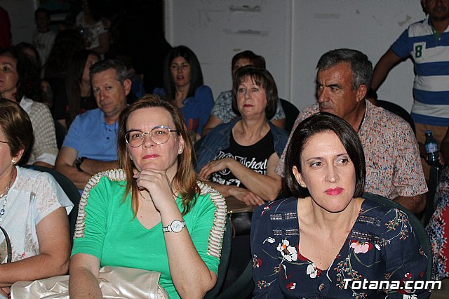 VI Desfile Solidario de Lencera y Bao a beneficio de Afacmur 2019 - 455