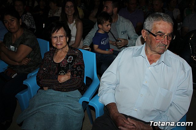 VI Desfile Solidario de Lencera y Bao a beneficio de Afacmur 2019 - 458