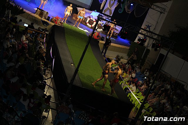 VI Desfile Solidario de Lencera y Bao a beneficio de Afacmur 2019 - 526