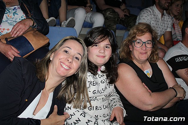 VI Desfile Solidario de Lencera y Bao a beneficio de Afacmur 2019 - 539