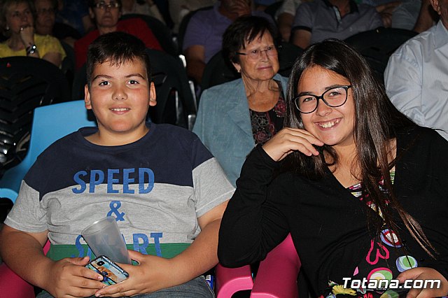 VI Desfile Solidario de Lencera y Bao a beneficio de Afacmur 2019 - 599