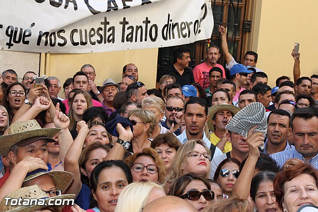 Concentracin ante la CHS para reivindicar agua para riego - 64