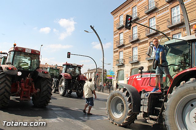 Concentracin ante la CHS para reivindicar agua para riego - 103